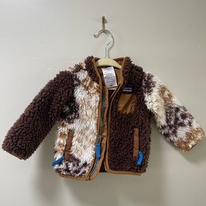 Kids Patagonia jacket. 6months